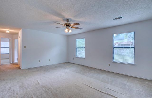 31 Park Ridge Dr, Maumelle, AR 72113