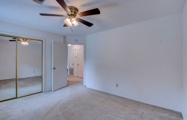 31 Park Ridge Dr, Maumelle, AR 72113
