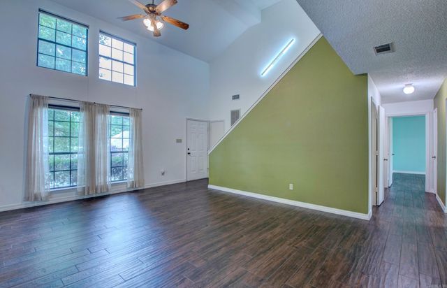 31 Park Ridge Dr, Maumelle, AR 72113