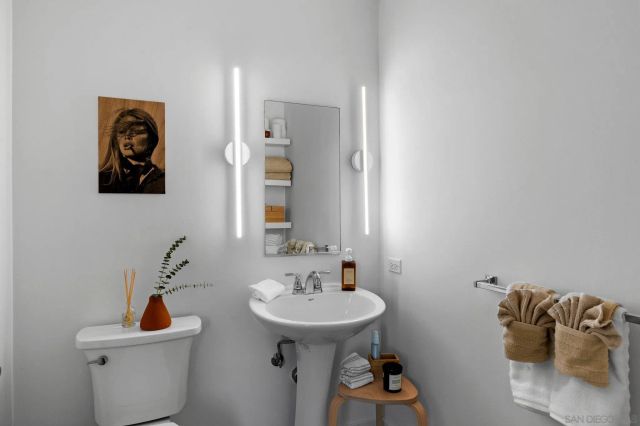 801 Ash St 405, San Diego, CA 92101