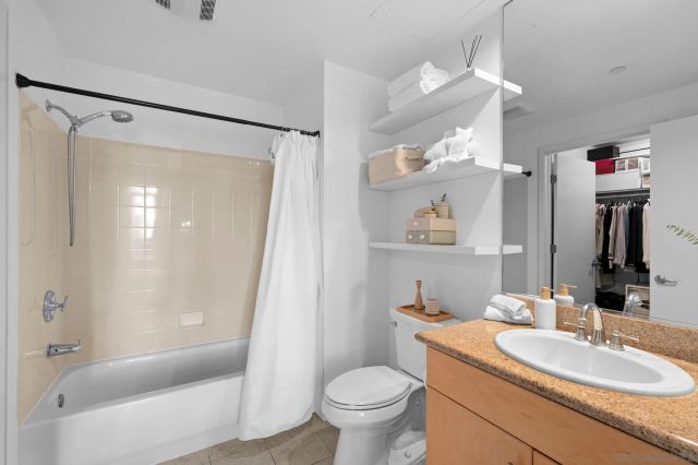 801 Ash St 405, San Diego, CA 92101