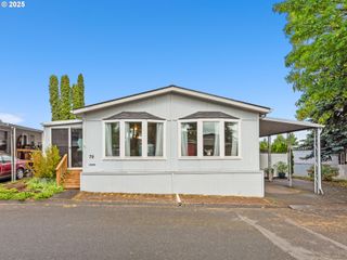 21100 Ne SANDY Blvd 79, Fairview, OR 97024