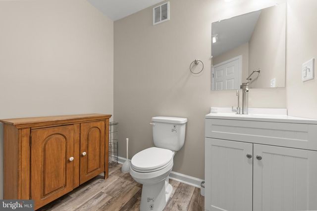 174 EQUESTRIAN DR, Stephens City, VA 22655