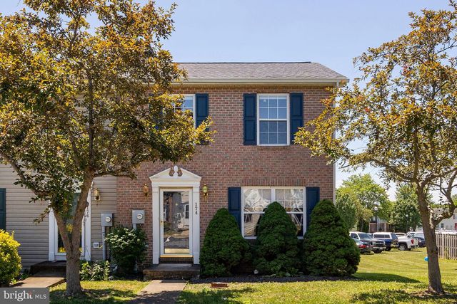 174 EQUESTRIAN DR, Stephens City, VA 22655