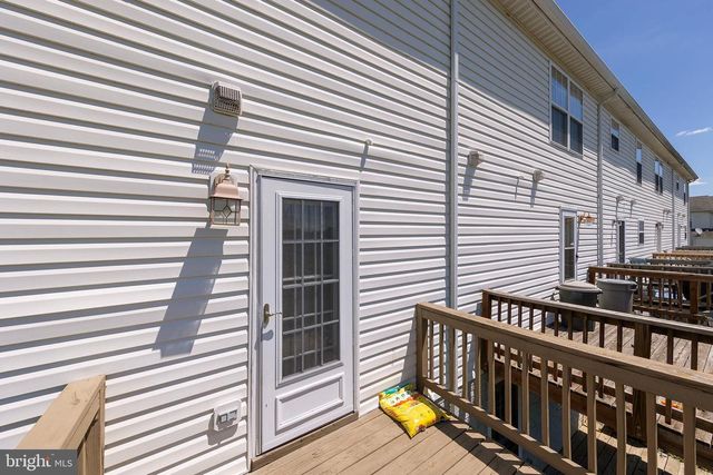 174 EQUESTRIAN DR, Stephens City, VA 22655