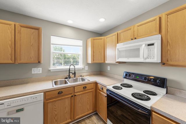 174 EQUESTRIAN DR, Stephens City, VA 22655