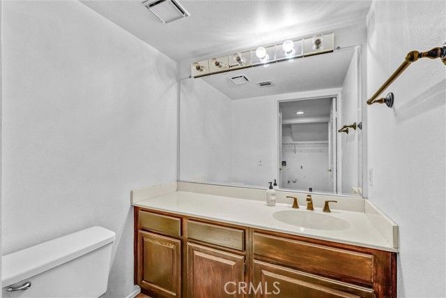 22247 Shadow Valley, Chatsworth (los Angeles), CA 91311