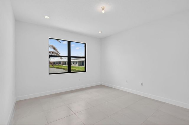 13608 SW Starkissed Lane, Port St. Lucie, FL 34987