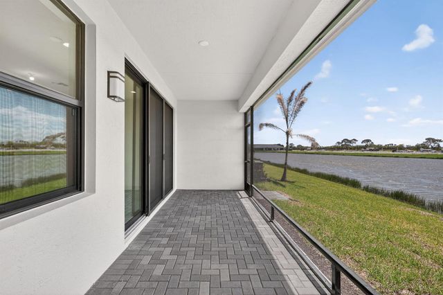 13608 SW Starkissed Lane, Port St. Lucie, FL 34987