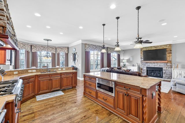 1806 Benziger Ter, Brentwood, TN 37027