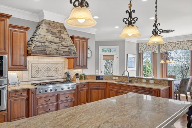 1806 Benziger Ter, Brentwood, TN 37027