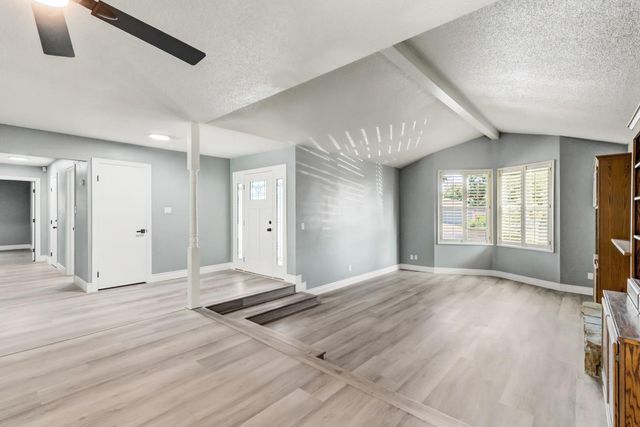 2600 Lycoming Ct, Sacramento, CA 95826
