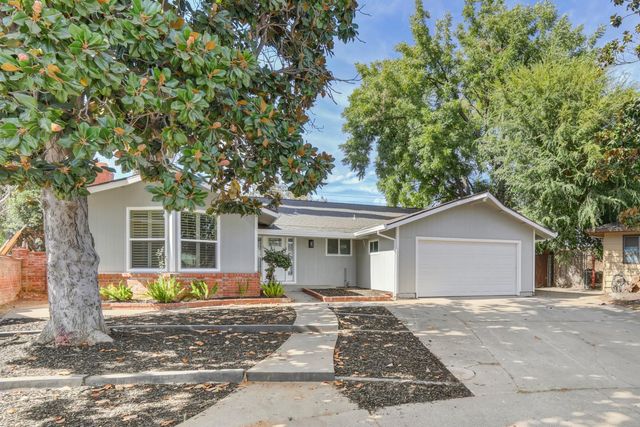 2600 Lycoming Ct, Sacramento, CA 95826