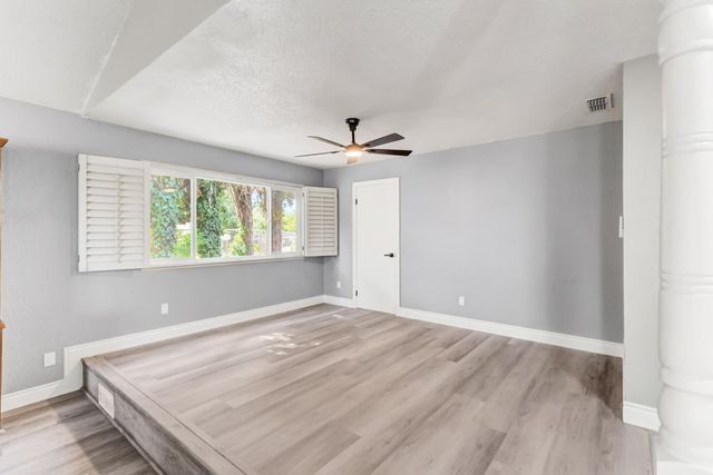 2600 Lycoming Ct, Sacramento, CA 95826
