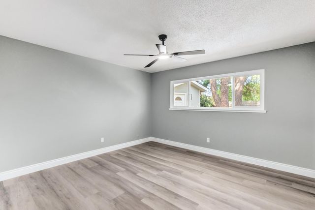 2600 Lycoming Ct, Sacramento, CA 95826