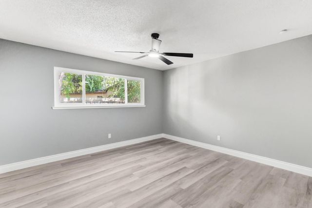 2600 Lycoming Ct, Sacramento, CA 95826