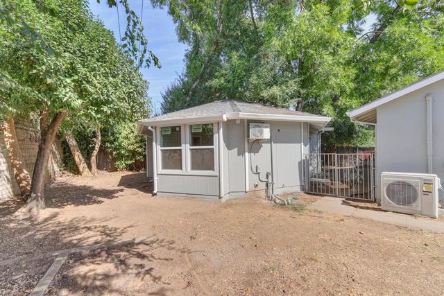 2600 Lycoming Ct, Sacramento, CA 95826