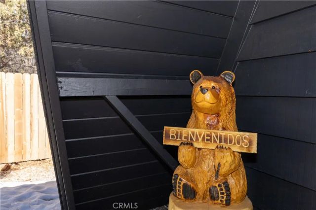 737 Sunset Lane, Sugarloaf, CA 92386