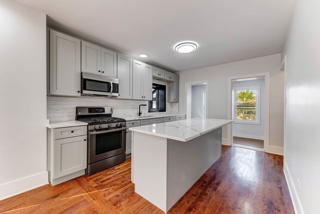 2508 Kenilworth Avenue, Berwyn, IL 60402