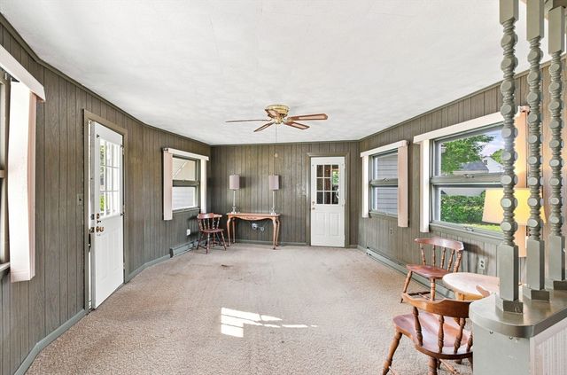 21 Flint St, Danvers, MA 01923