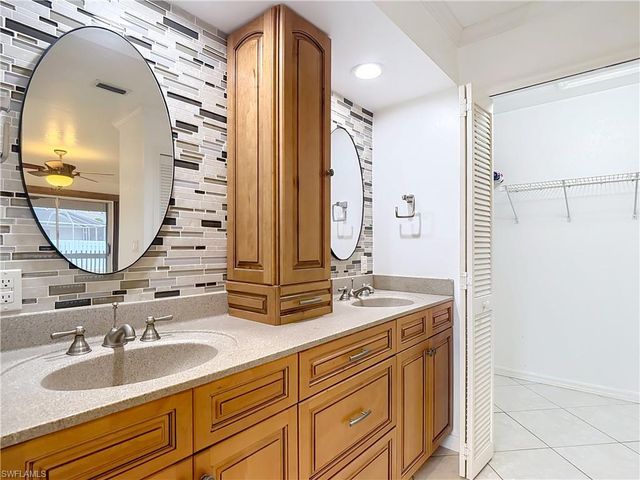 1319 SW 34th TER, Cape Coral, FL 33914