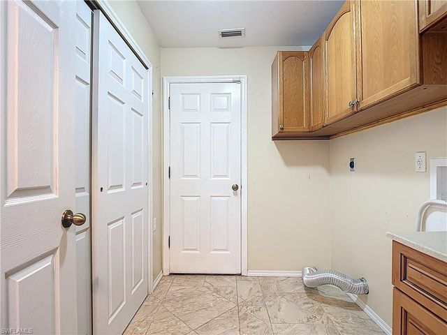 1319 SW 34th TER, Cape Coral, FL 33914