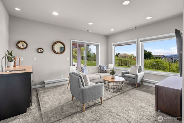 38110 Fawn Road NE, Hansville, WA 98340