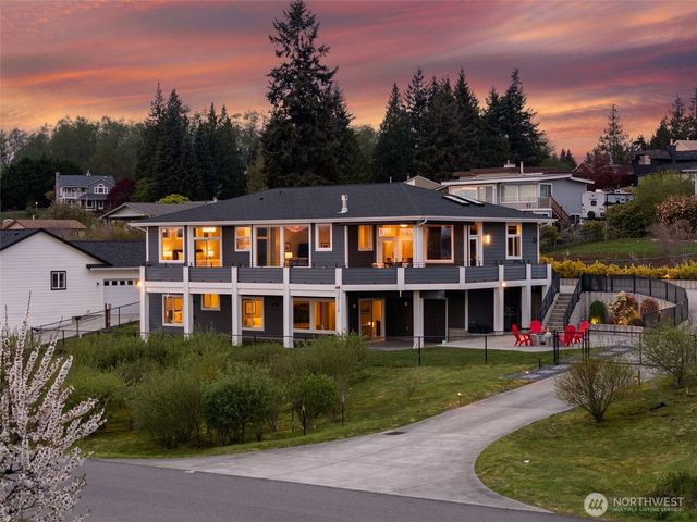 38110 Fawn Road NE, Hansville, WA 98340