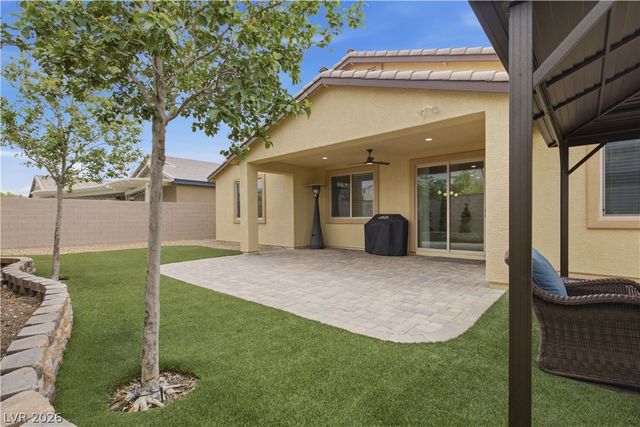 7345 Quaking Aspen Street, Las Vegas, NV 89149