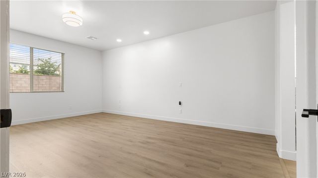 7345 Quaking Aspen Street, Las Vegas, NV 89149