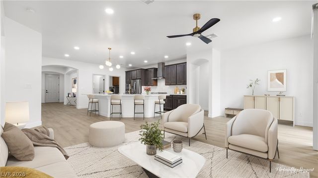 7345 Quaking Aspen Street, Las Vegas, NV 89149