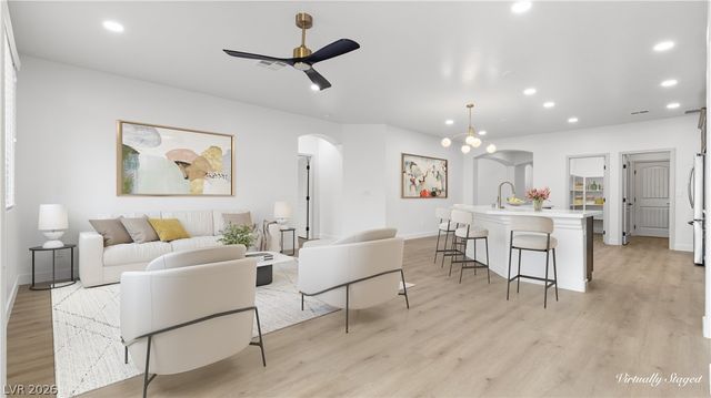 7345 Quaking Aspen Street, Las Vegas, NV 89149