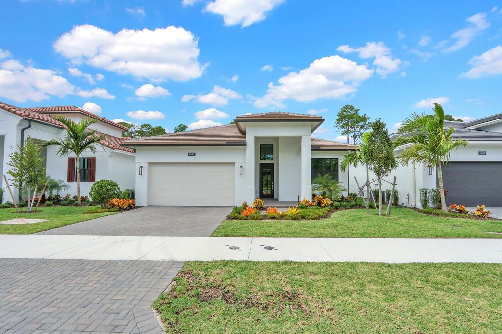 6850 SE Haven Lane, Stuart, FL 34997