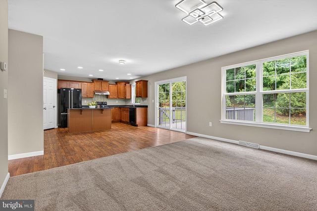 18 COPPERWOOD LN, Ephrata, PA 17522