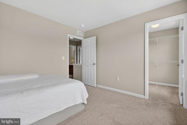 18 COPPERWOOD LN, Ephrata, PA 17522