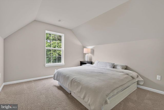 18 COPPERWOOD LN, Ephrata, PA 17522