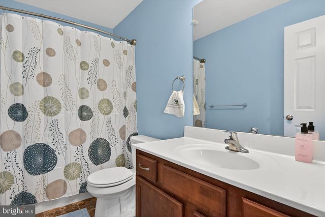 18 COPPERWOOD LN, Ephrata, PA 17522