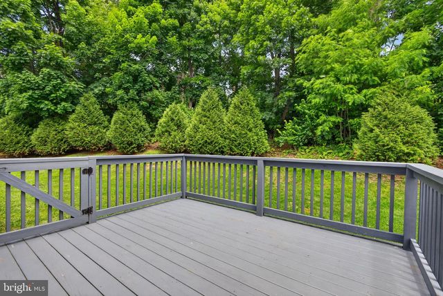 18 COPPERWOOD LN, Ephrata, PA 17522