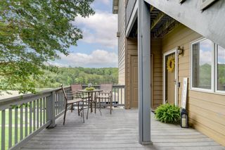 1103 Mariners Way Apt 5, Huddleston, VA 24104