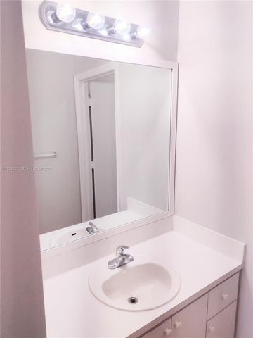 654 SW 106th Ave 1502, Pembroke Pines, FL 33025