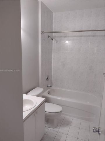 654 SW 106th Ave 1502, Pembroke Pines, FL 33025