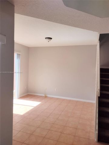 654 SW 106th Ave 1502, Pembroke Pines, FL 33025