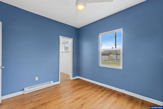 1173 15th St SE, Salem, OR 97302