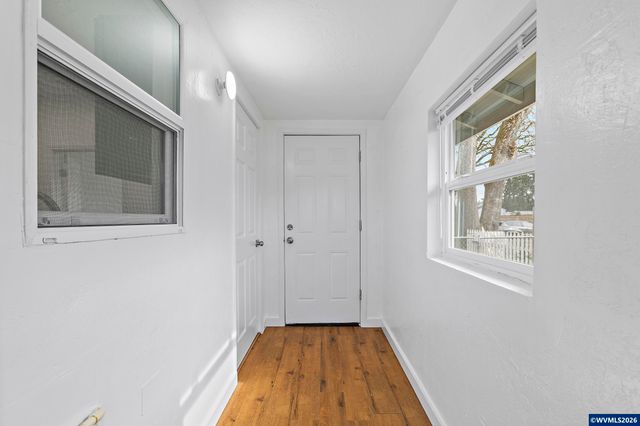 1173 15th St SE, Salem, OR 97302