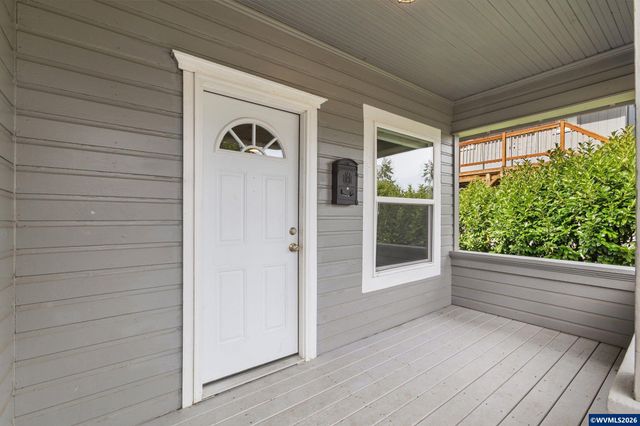 1173 15th St SE, Salem, OR 97302