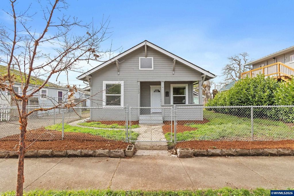 1173 15th St SE, Salem, OR 97302