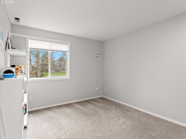 16802 Se 32ND St, Vancouver, WA 98683