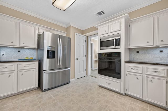 14618 N Eldridge Parkway, Houston, TX 77070