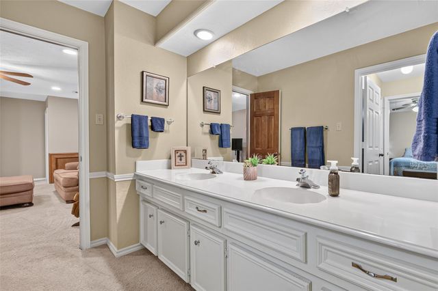 14618 N Eldridge Parkway, Houston, TX 77070