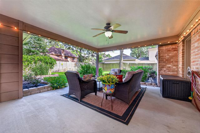 14618 N Eldridge Parkway, Houston, TX 77070